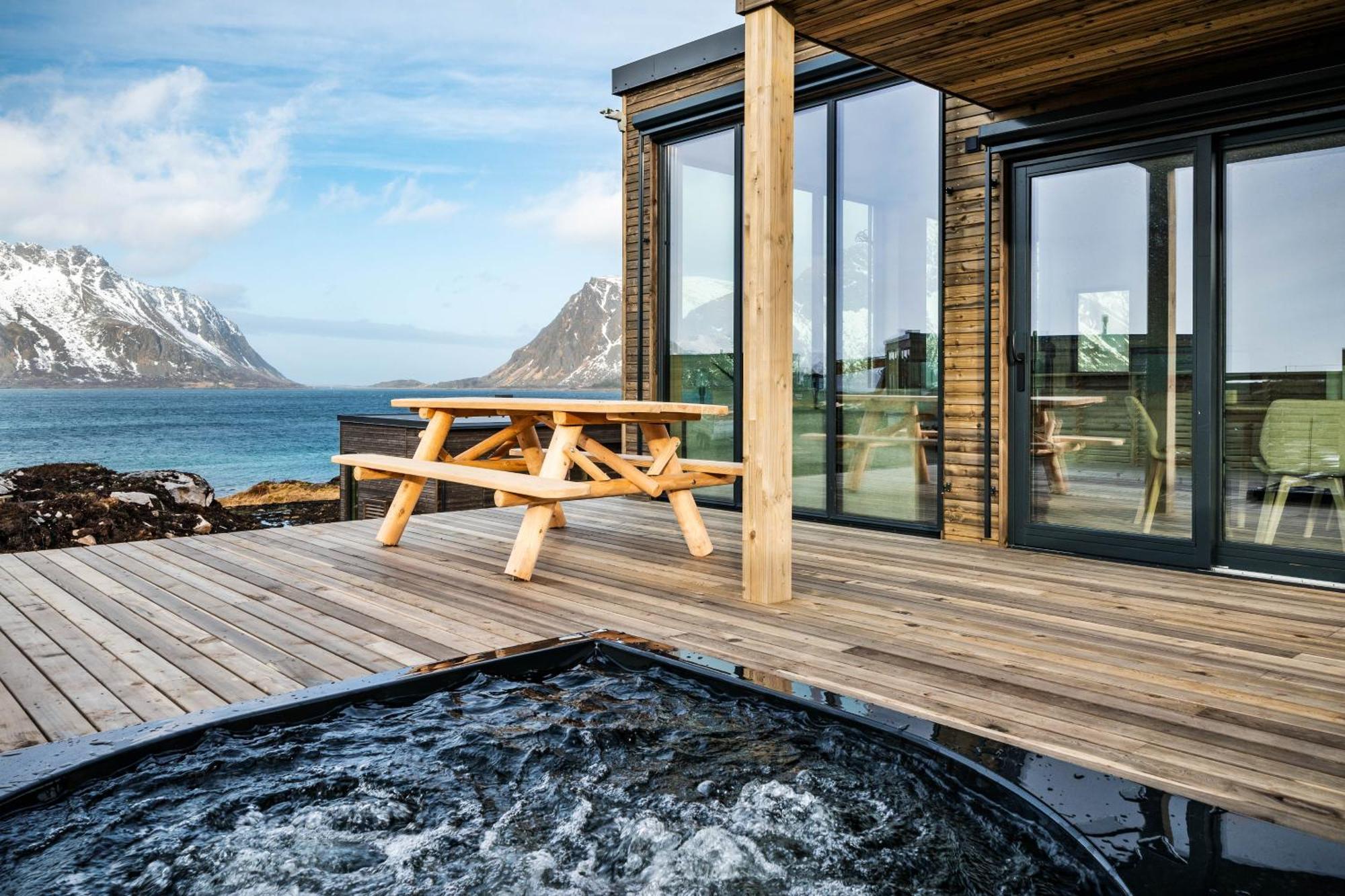 Nydelig Hytte I Unike Lofoten I Naerheten Av Henningsvaer! Lyngværet Buitenkant foto